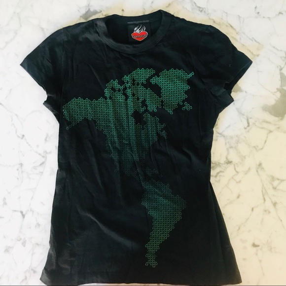 NEW Planet Earth T-Shirt - Picture 2 of 4